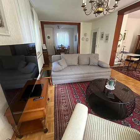 Lejlighed Eichendorff Garten Apartment, Zentrumsnah, In Direkter Naehe Zur Universitaet Bayreuth