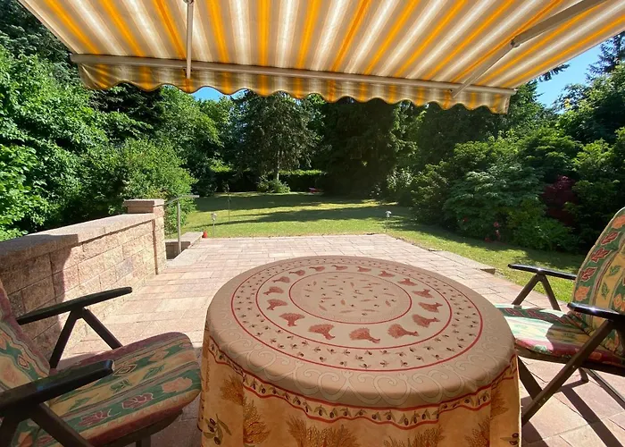 Apartamento Eichendorff Garten Apartment, Zentrumsnah, In Direkter Naehe Zur Universitaet *